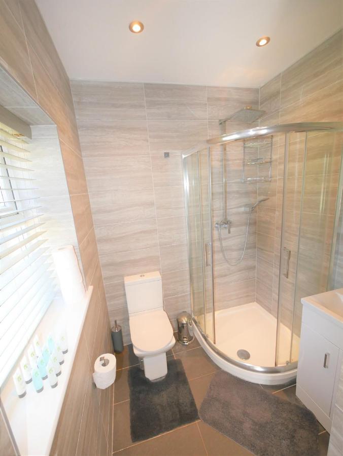 Turay Court Holiday Apartments บอร์นมัธ ภายนอก รูปภาพ