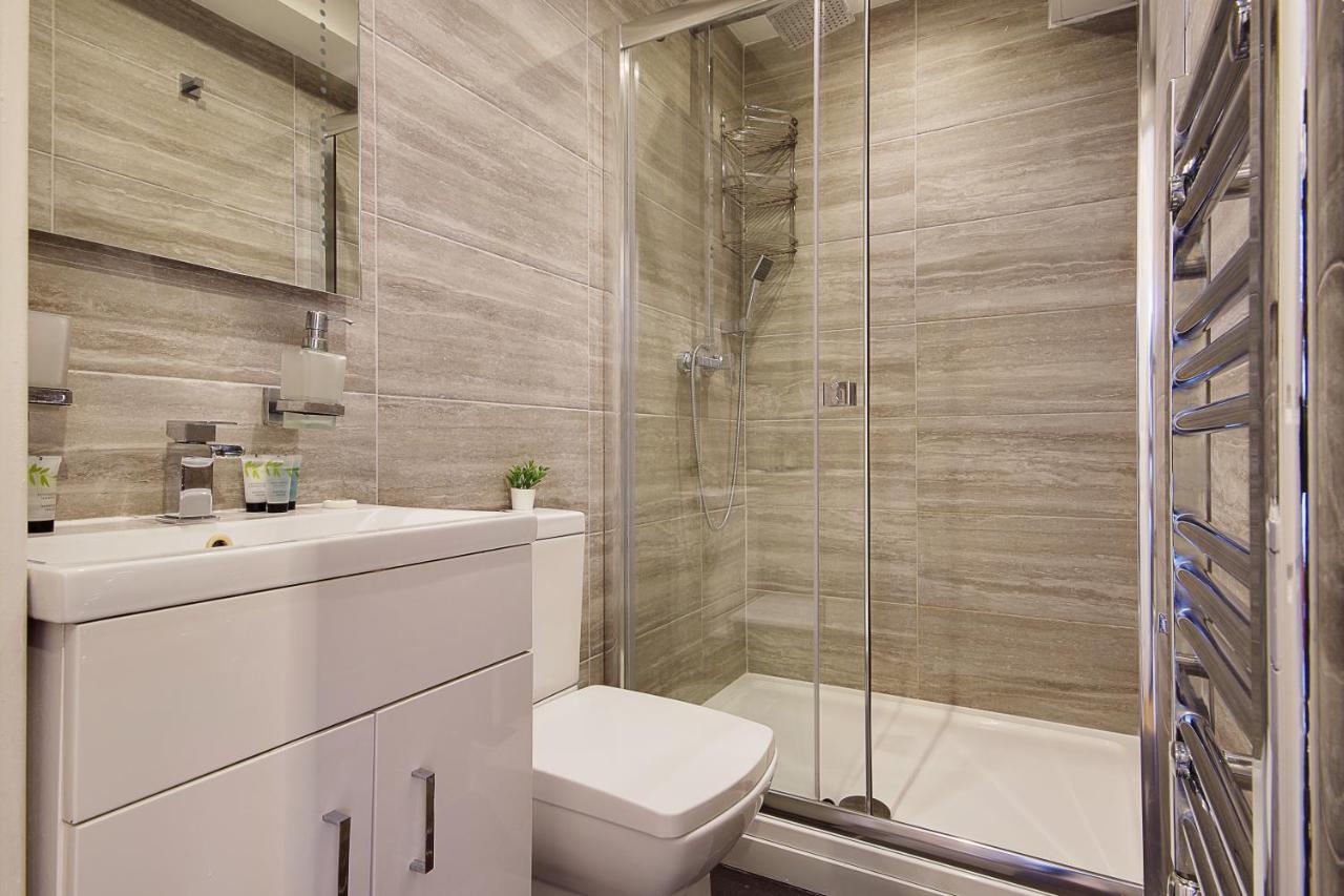 Turay Court Holiday Apartments บอร์นมัธ ภายนอก รูปภาพ