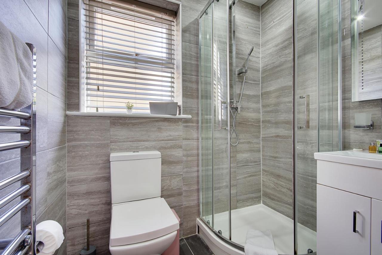Turay Court Holiday Apartments บอร์นมัธ ภายนอก รูปภาพ
