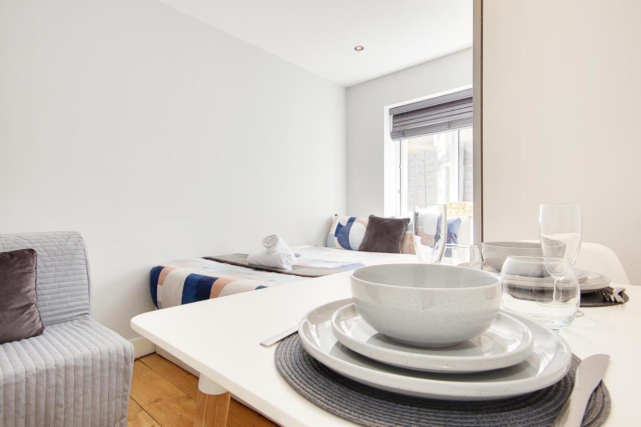 Turay Court Holiday Apartments บอร์นมัธ ภายนอก รูปภาพ