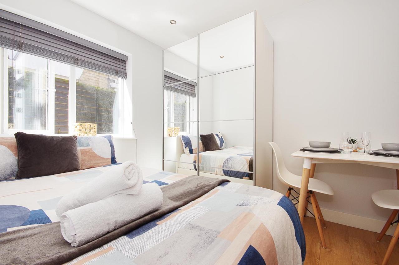 Turay Court Holiday Apartments บอร์นมัธ ภายนอก รูปภาพ