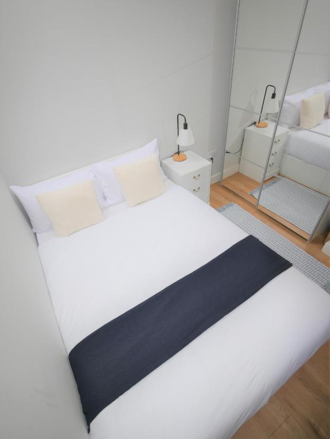 Turay Court Holiday Apartments บอร์นมัธ ภายนอก รูปภาพ